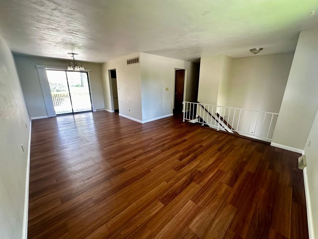 1101 Krohn Dr - Photo 2 of 14