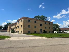featured image of 1532 10th St Se
