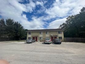 207 S Moss Rd - Photo 1 of 1