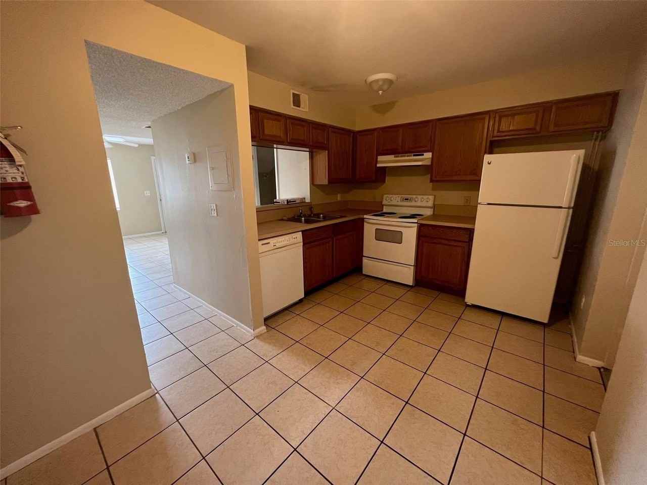 207 S Moss Rd - Photo 5 of 11