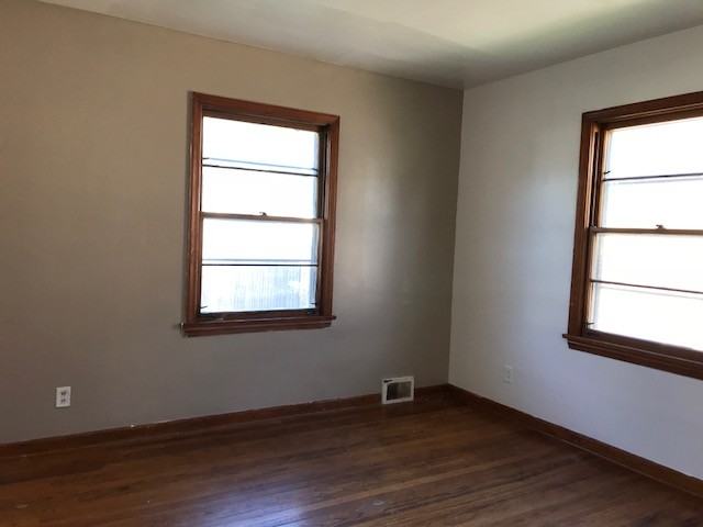 1117 College St #1 - Photo 7 of 29