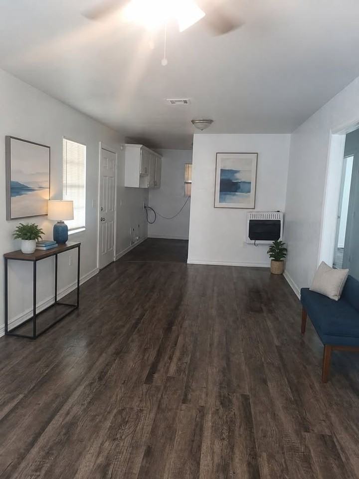 5016 S Drexel Ave - Photo 2 of 20