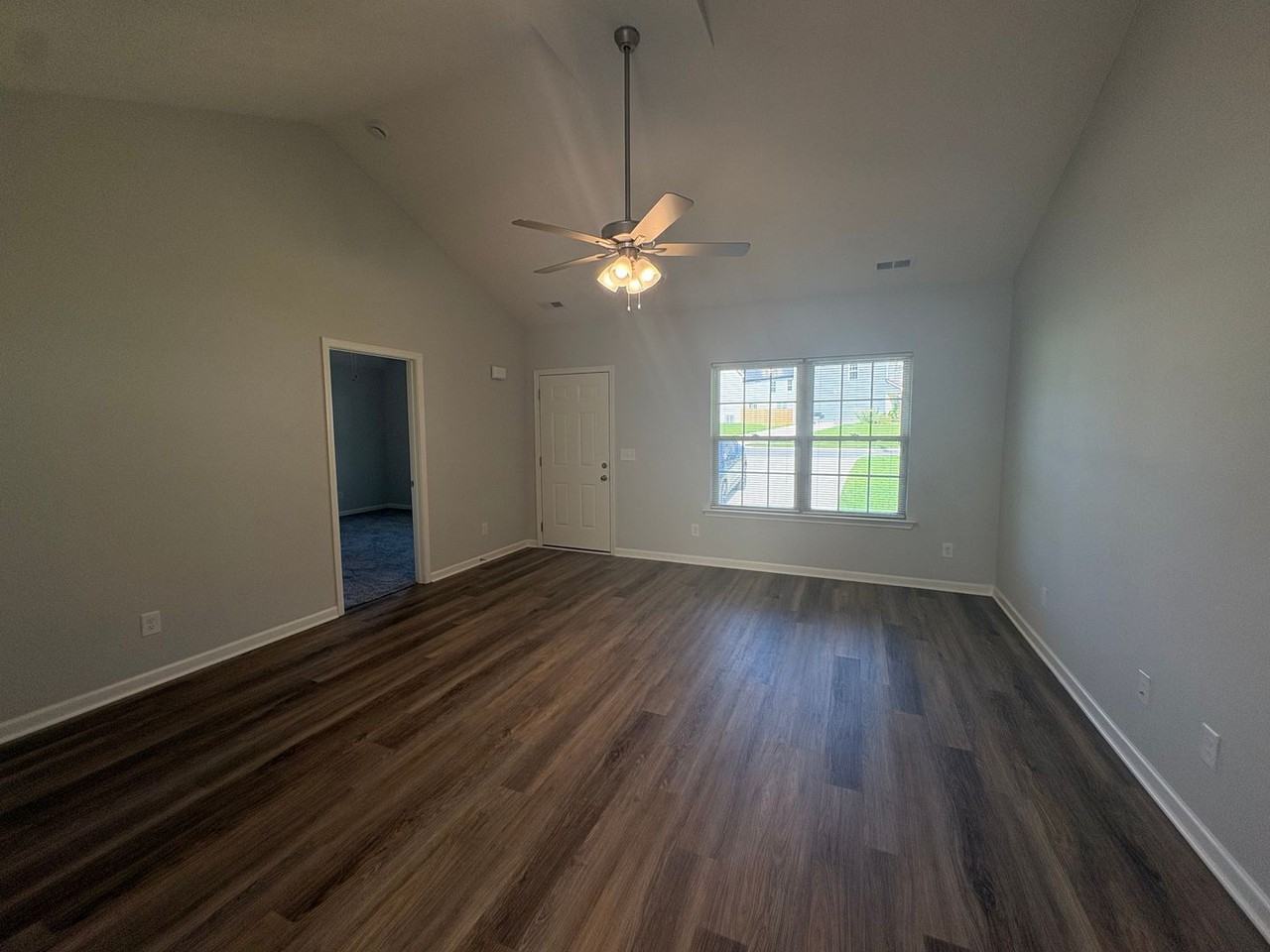 199 Timber Cir - Photo 2 of 18