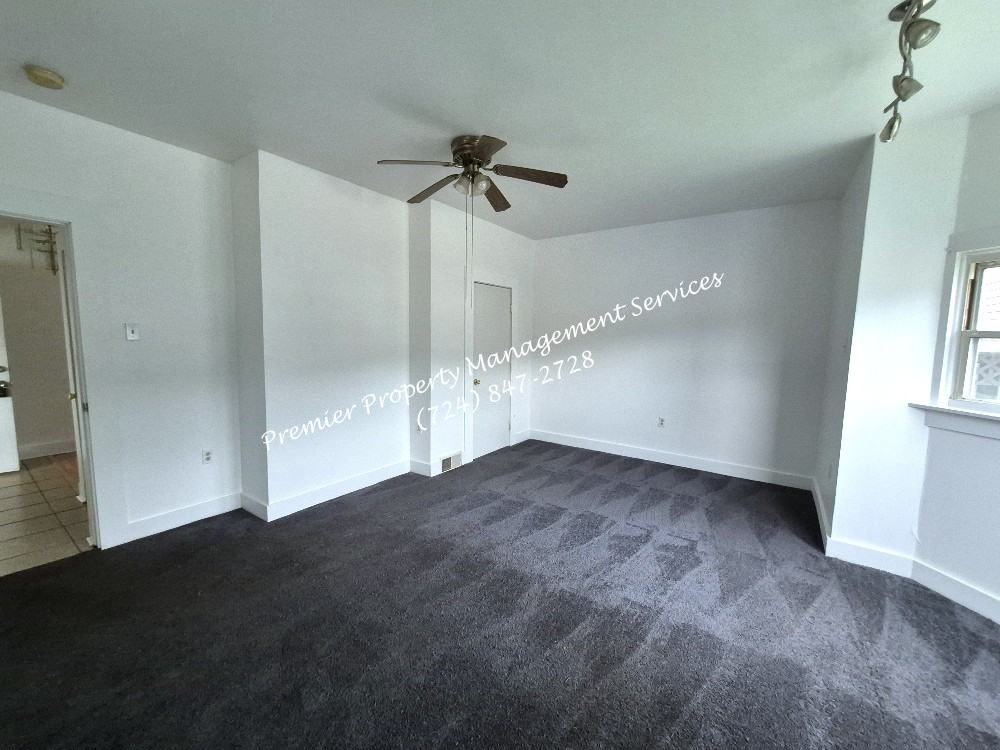 1317 6th Ave #1stFLA - Photo 4 of 17