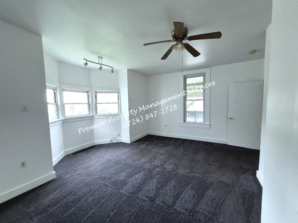 1317 6th Ave #1stFLA - Photo 5 of 17