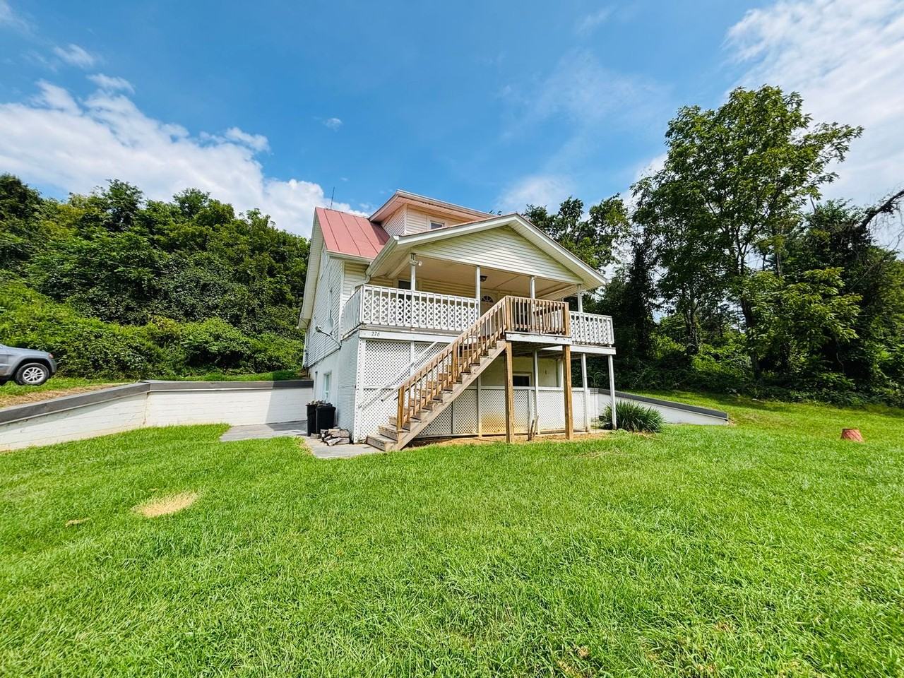 276 Jennelle Rd. - Photo 2 of 34