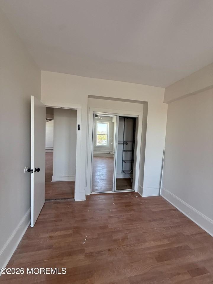 201 Lareine Ave #503 - Photo 6 of 10