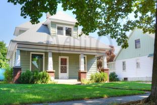 1514 W Augusta Ave - Photo 1 of 1