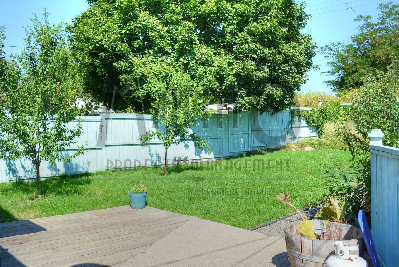 1514 W Augusta Ave - Photo 4 of 4