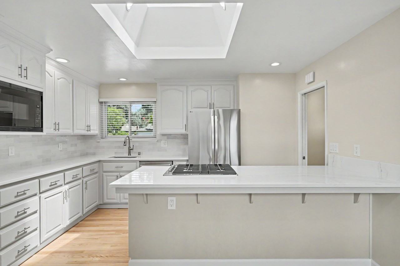 662 Mccarty Ave #1 - Photo 4 of 43