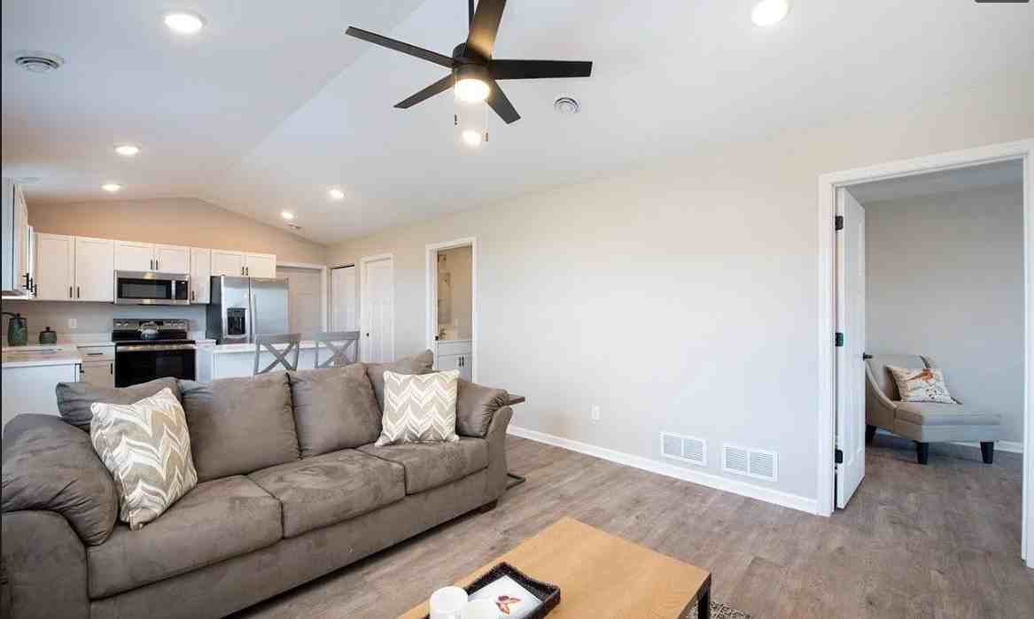 3111 Scotch Ln #1 - Photo 3 of 5