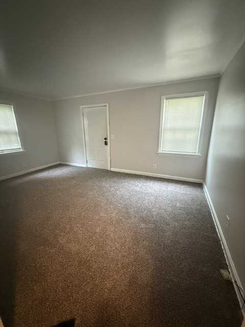 5318 Charloe St #1 - Photo 2 of 10