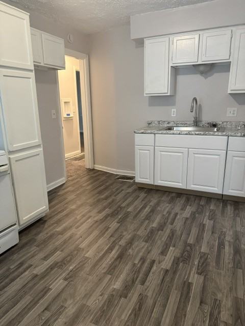 5318 Charloe St #1 - Photo 7 of 10