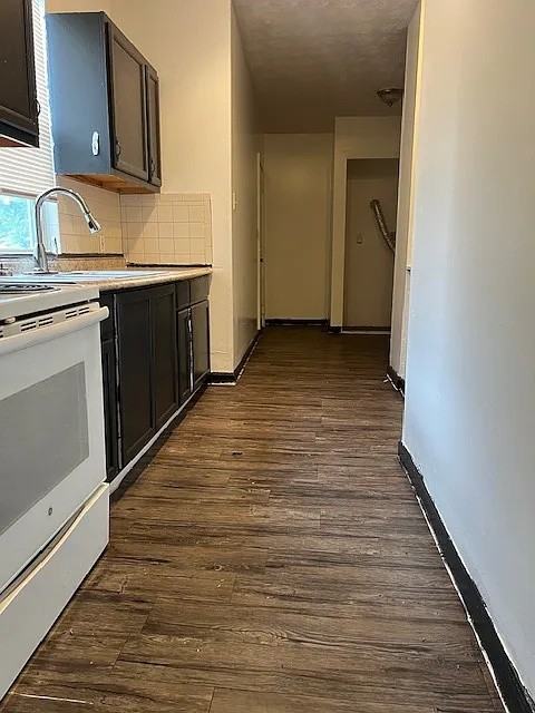 619 Mulberry St #1 - Photo 4 of 9