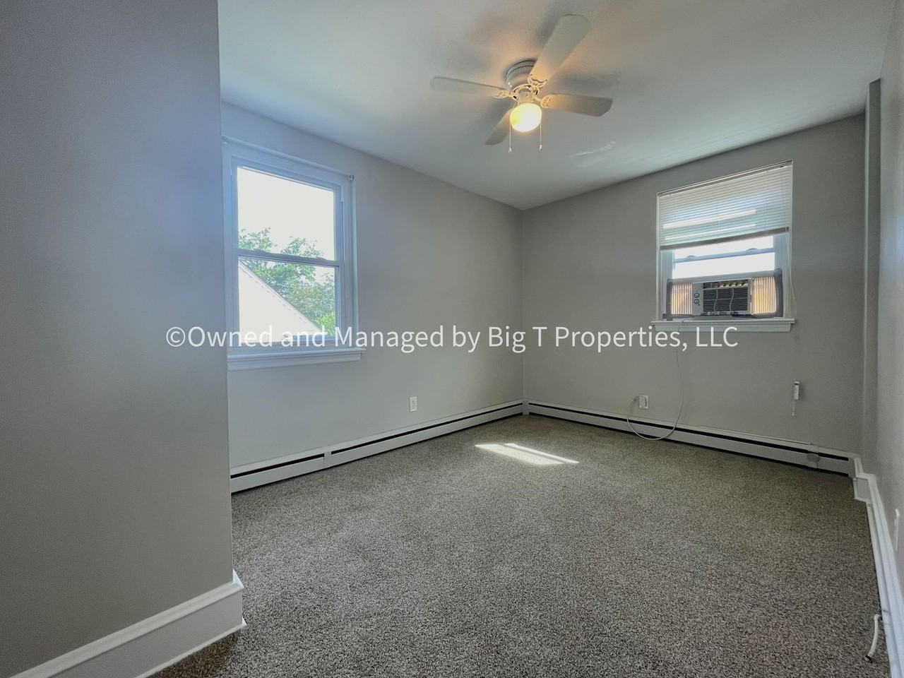 203 Marsh Ln - Photo 6 of 9