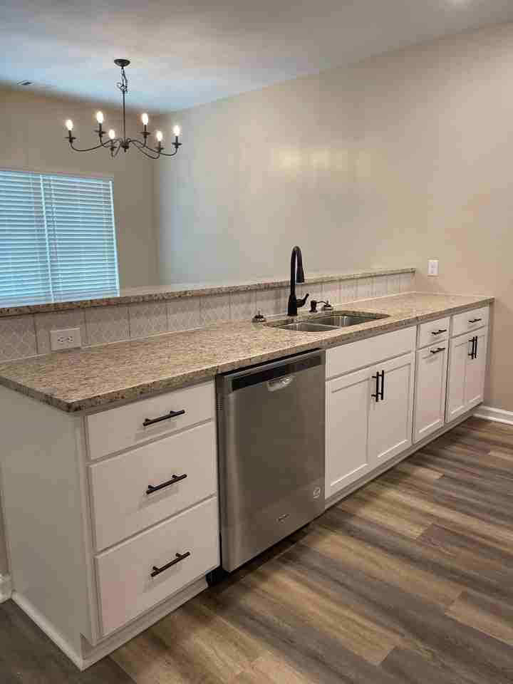 503 Lecounte St - Photo 2 of 13