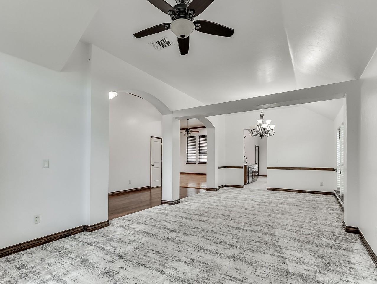 18501 El Greco Dr #1 - Photo 5 of 45