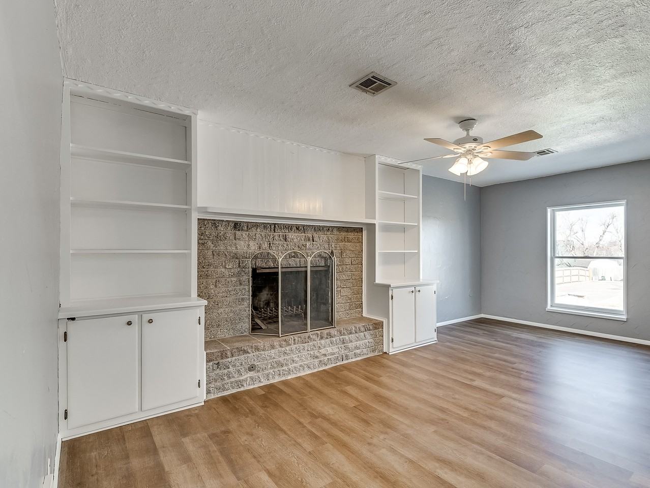 316 W Bass Ave #1 - Photo 6 of 35