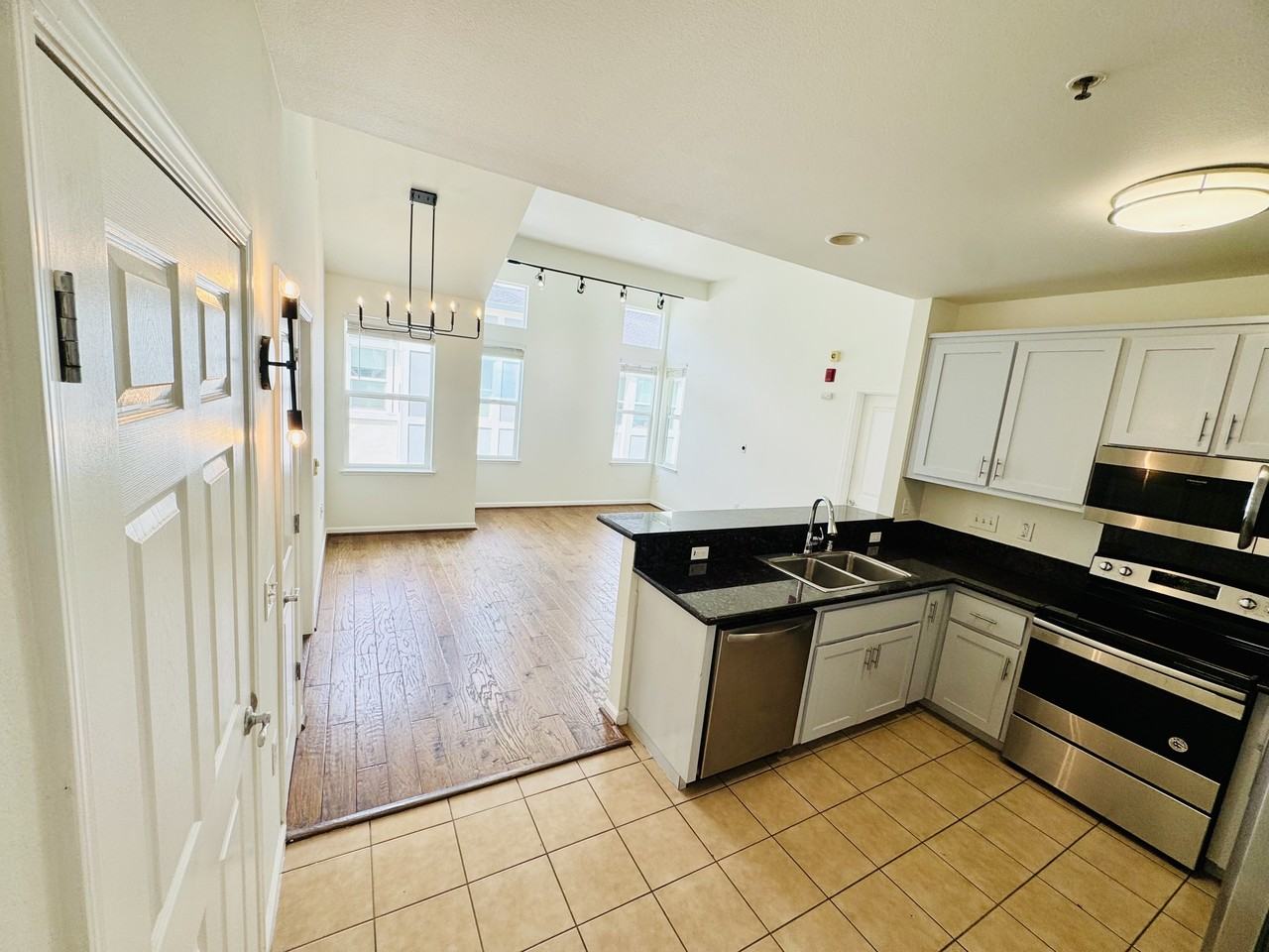 655 12th StreetUnit 406 #406 - Photo 4 of 14
