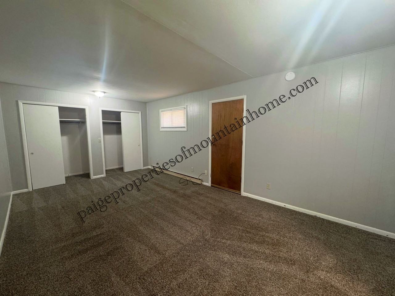 501 Lynette Ave - Photo 3 of 27
