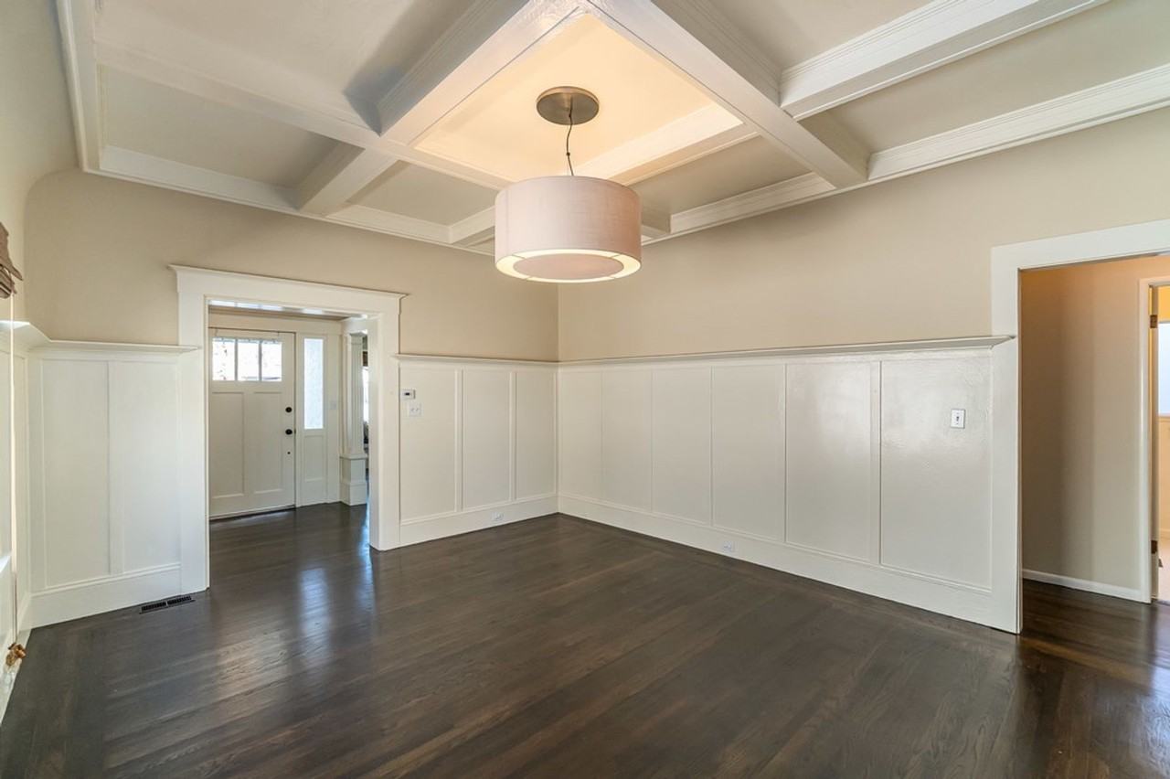 1225 Pearl St - Photo 3 of 15