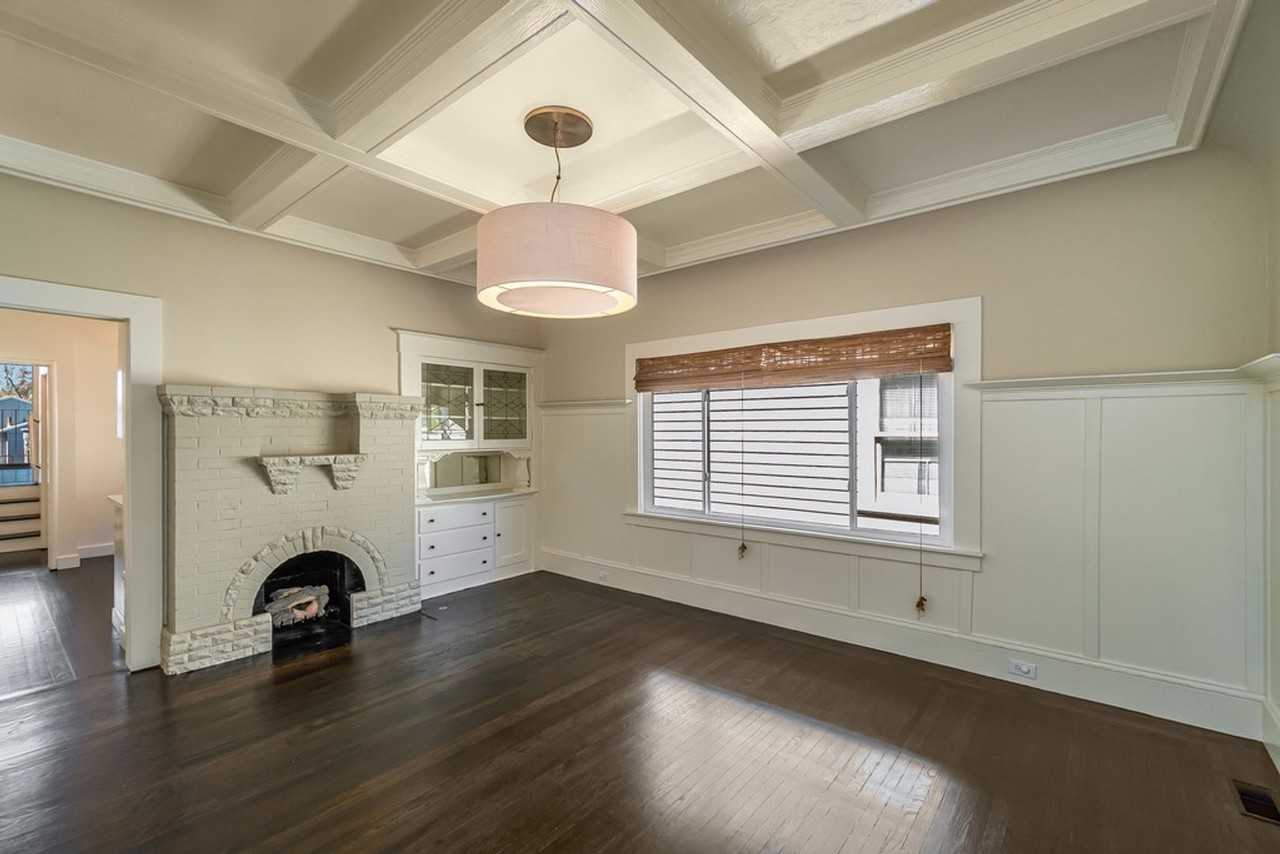 1225 Pearl St - Photo 5 of 15