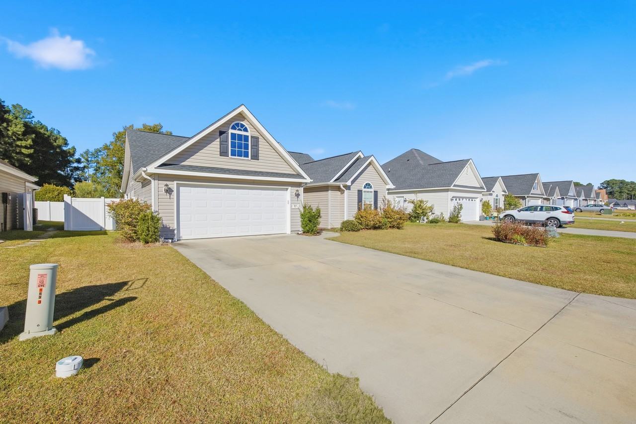 82 Palmetto Green Dr #1 - Photo 4 of 46
