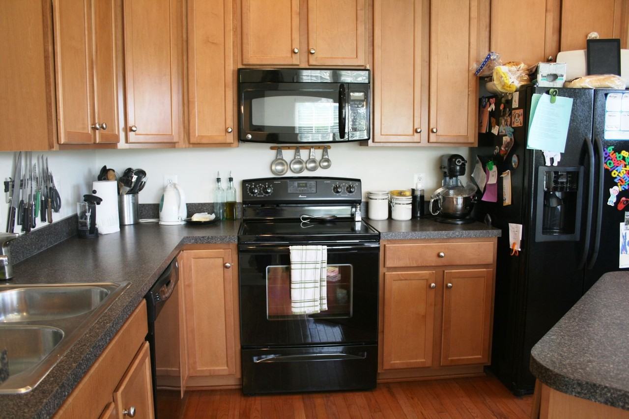 2775 Aldersgate Way - Photo 5 of 24