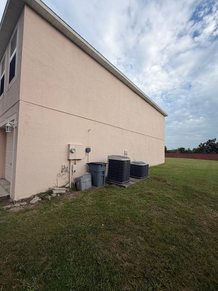 2410 Great Harbor Dr - Photo 2 of 39
