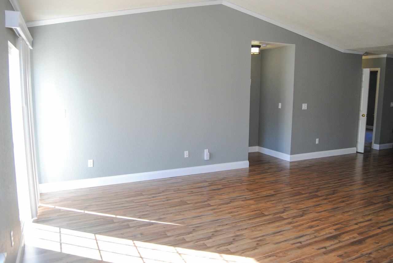 21030B Homer St - Photo 3 of 32