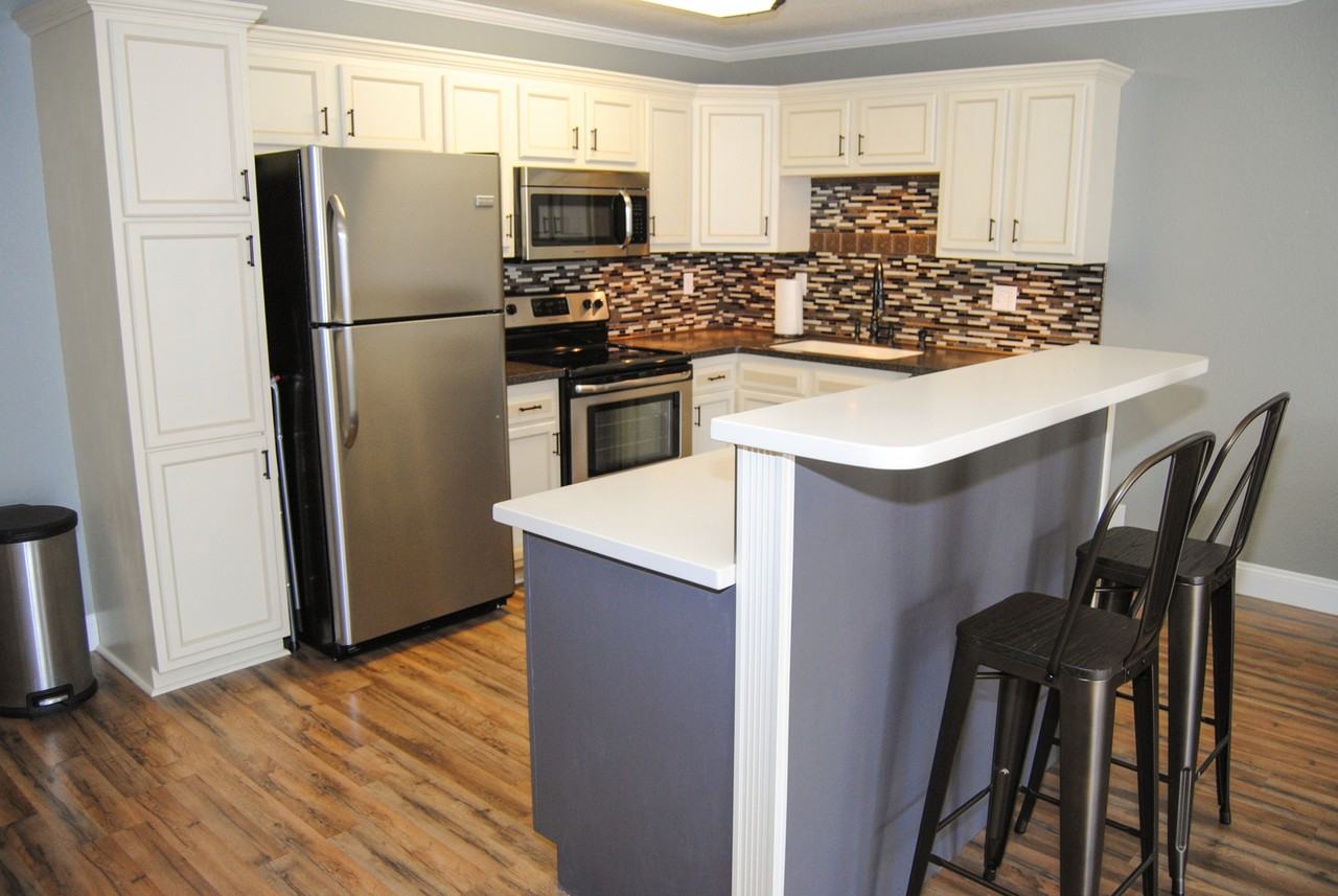 21030B Homer St - Photo 6 of 32