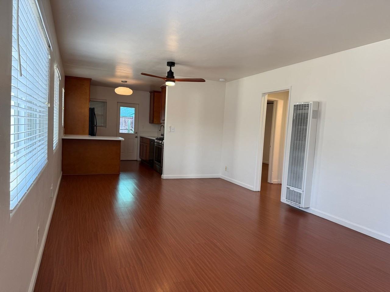 1636 Grove St - Photo 2 of 19