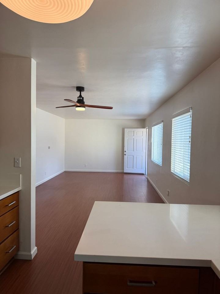 1636 Grove St - Photo 7 of 19
