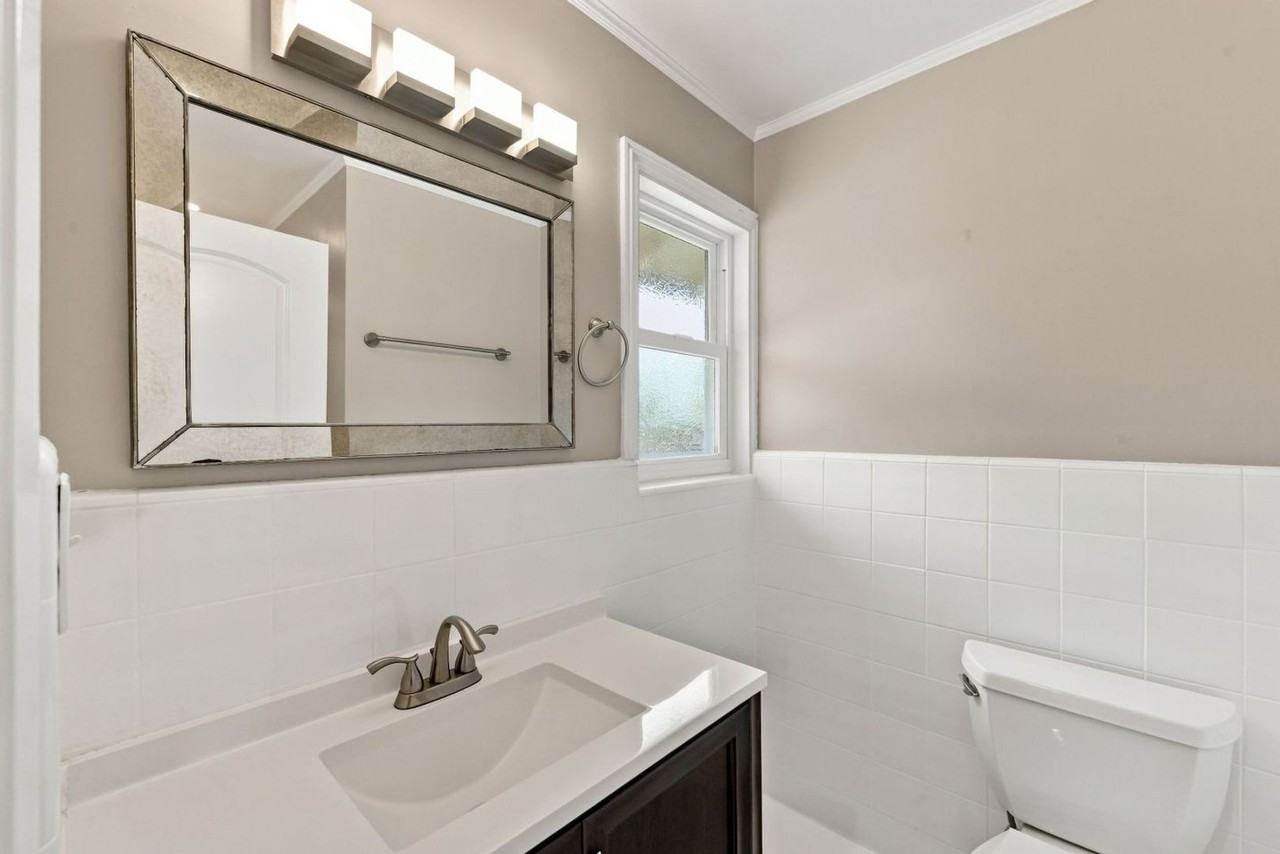 10700 Farallone Dr - Photo 7 of 14