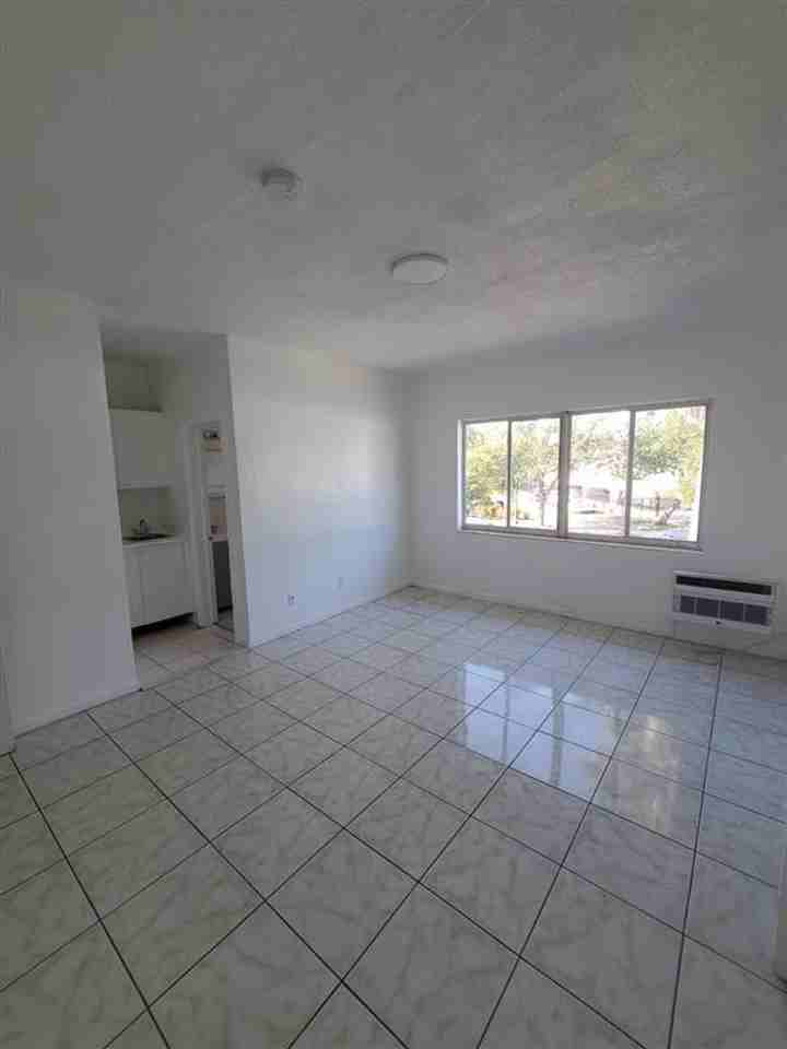 965 Biarritz Dr - Photo 4 of 8
