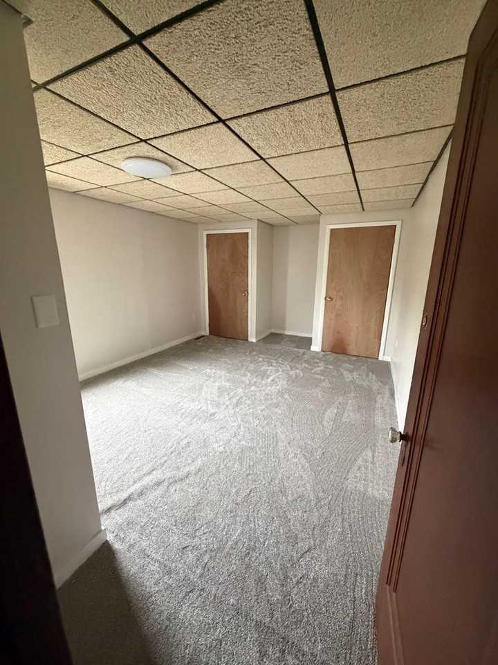7527 Morgan Rd - Photo 3 of 18