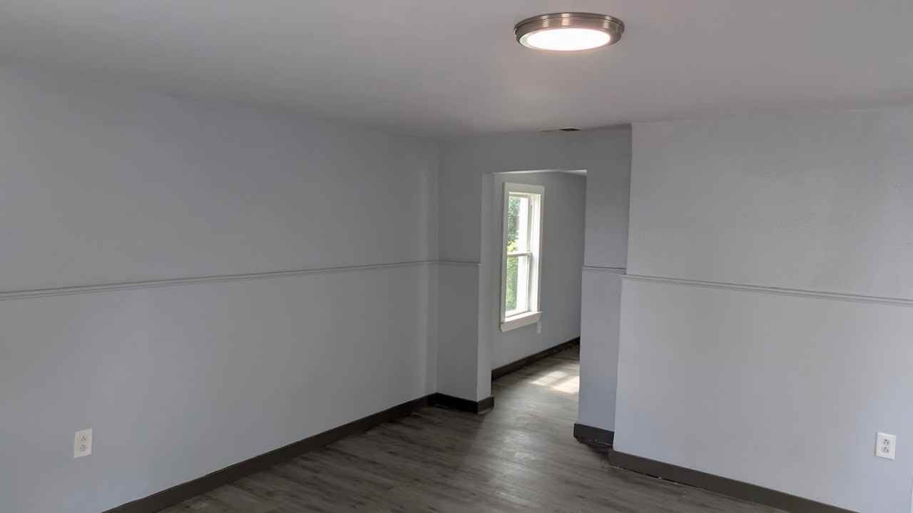 510 6th Ave - Photo 6 of 10