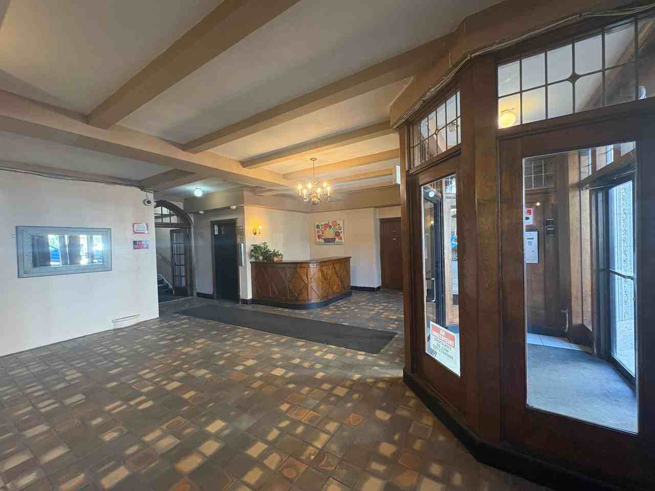 917 Eastwood LLC - Photo 4 of 22