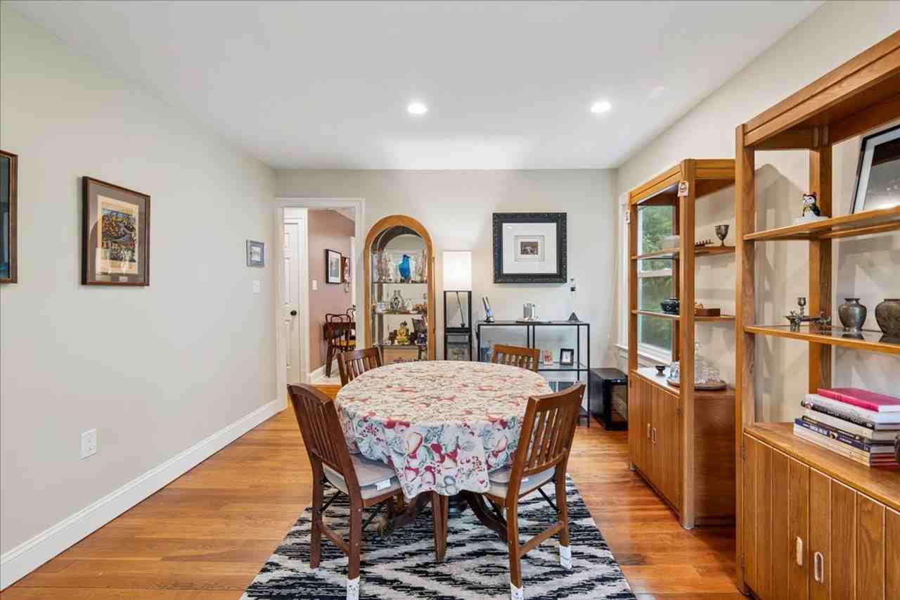 3003 Blueford Rd - Photo 5 of 30