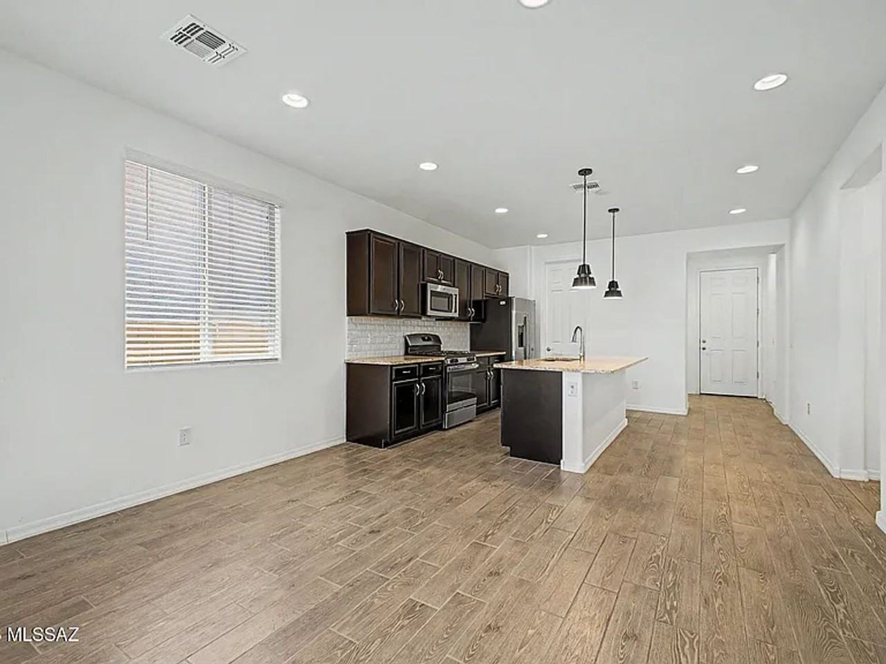 12818 N Dutch Dr - Photo 5 of 23