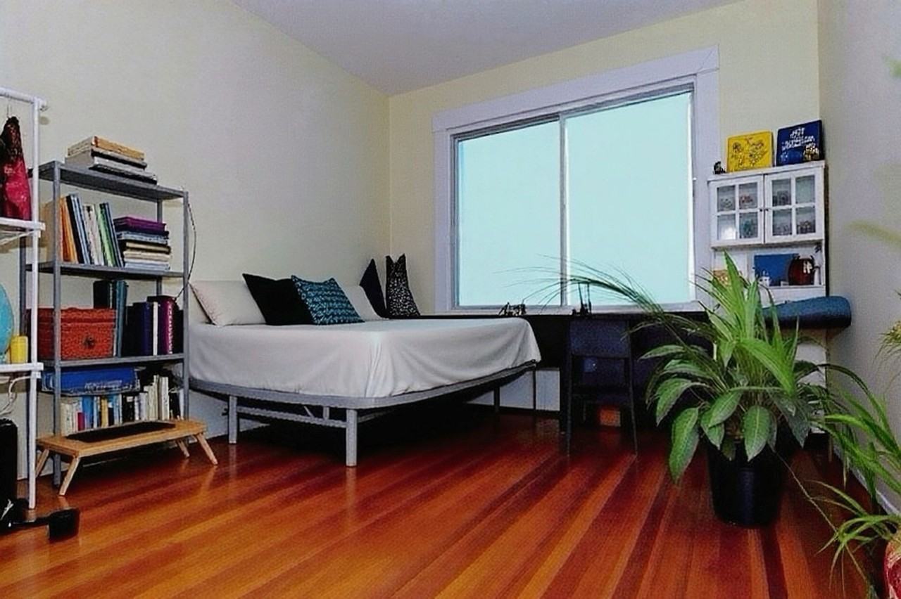 53 Brackett St - Photo 5 of 9
