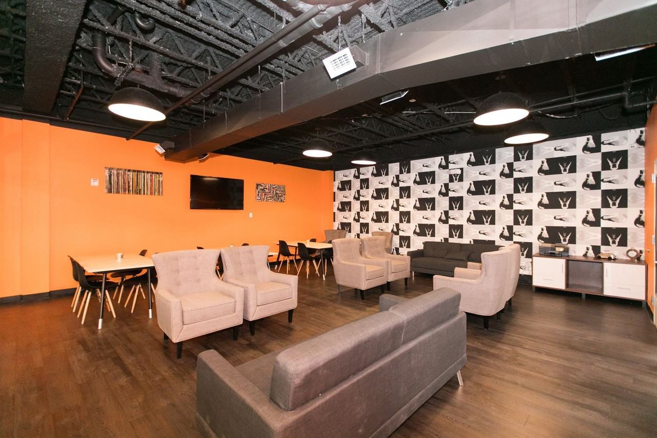 The 501 Apartments - Photo 7 of 10