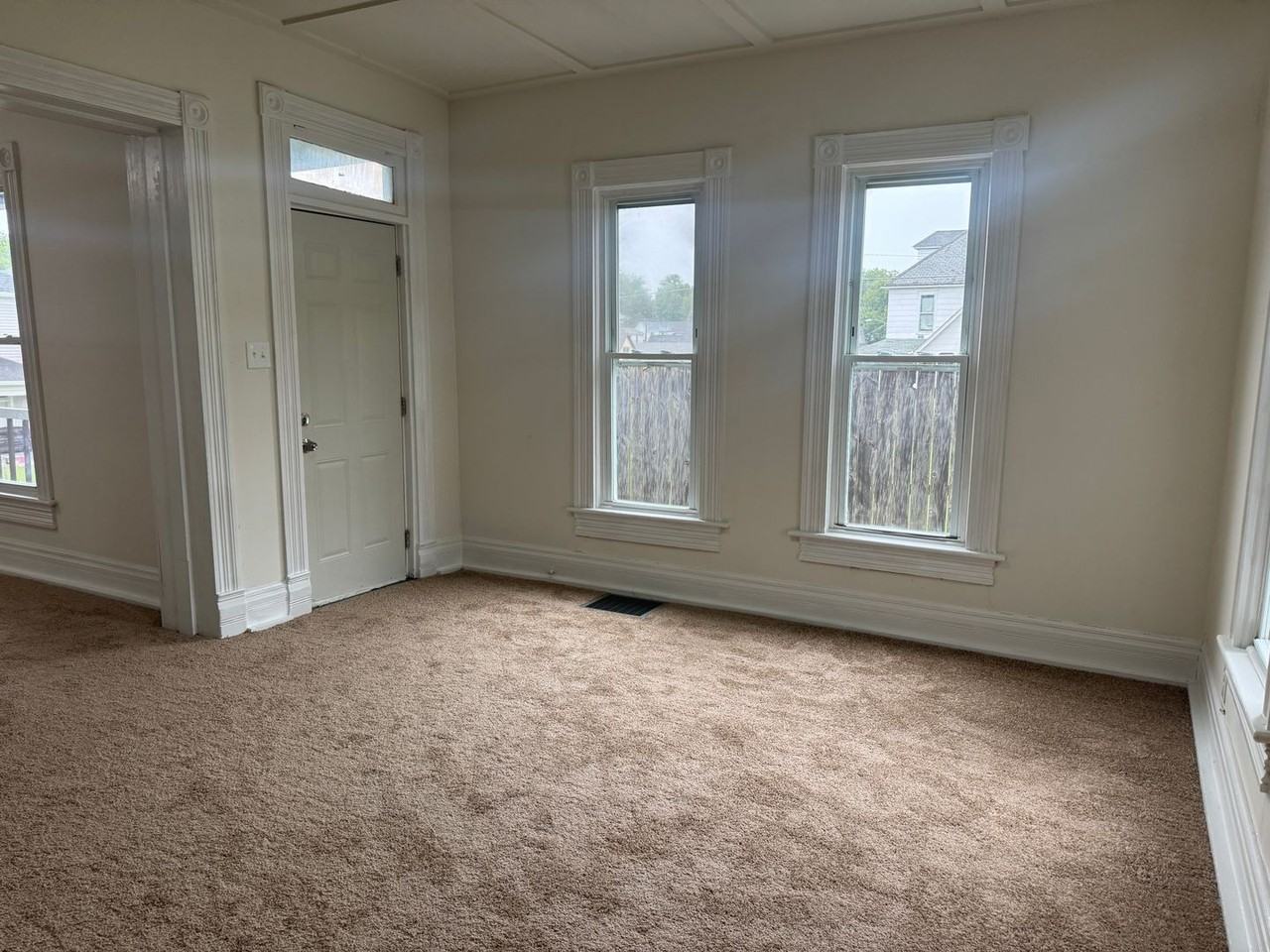 2522 Olive St. St. Joseph, MO 64507 - Photo 3 of 18