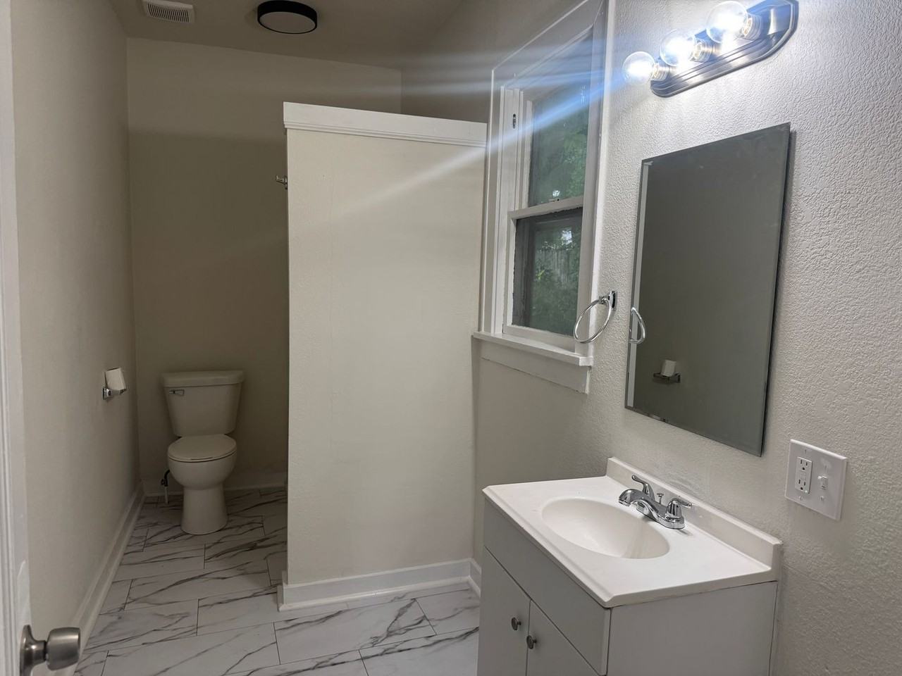 2522 Olive St. St. Joseph, MO 64507 - Photo 6 of 18