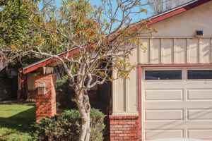 featured image of 2428 Frances St