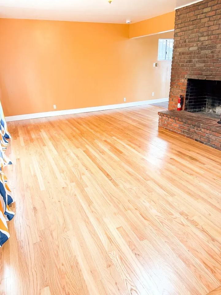 2428 Frances St - Photo 5 of 21