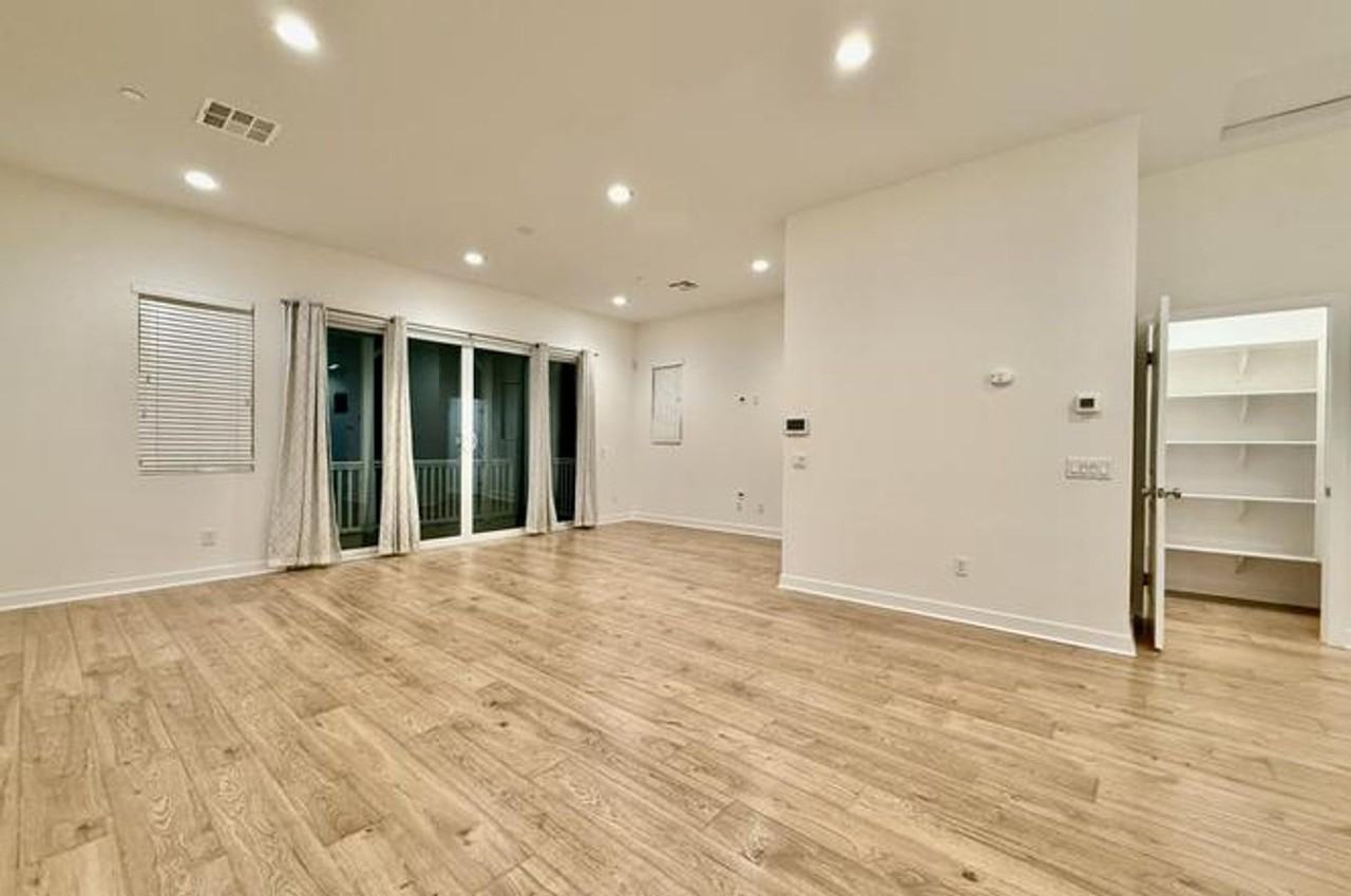 8315 N Peyton Way - Photo 7 of 26