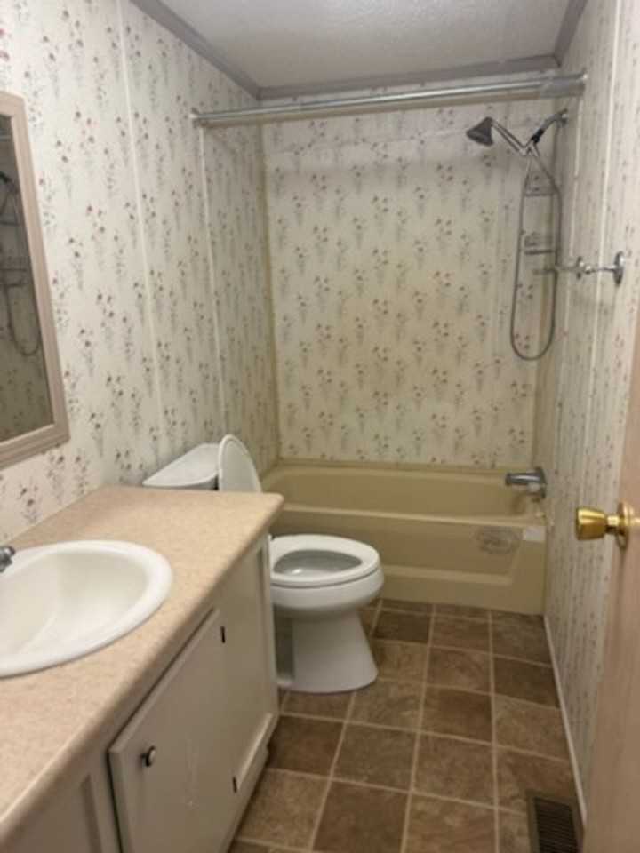 9300 E David Allen Rd - Photo 6 of 31