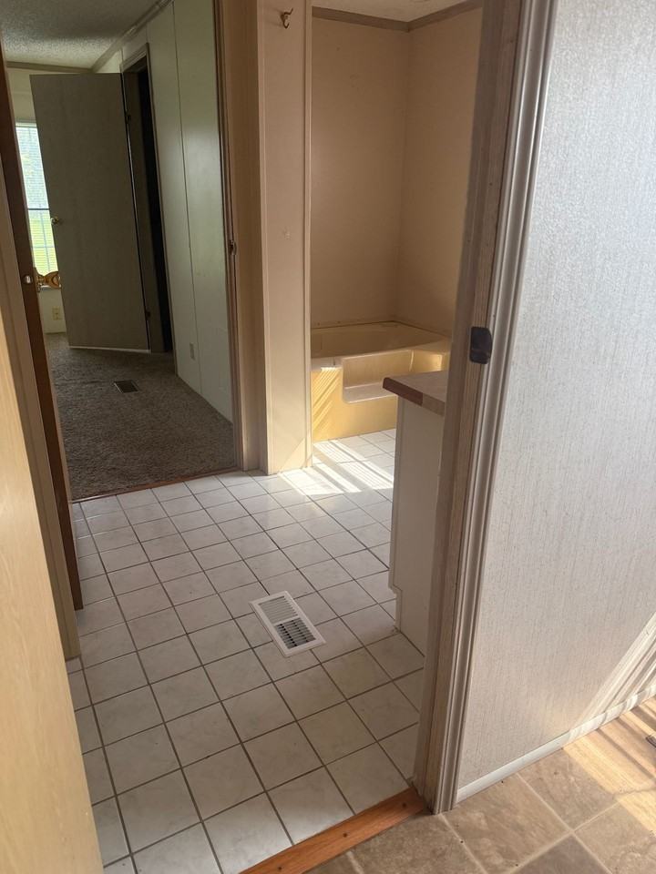 9300 E David Allen Rd - Photo 7 of 31