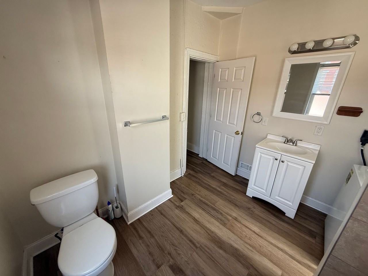 1318 N 25th St - Photo 6 of 13